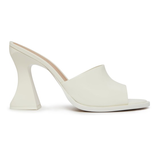 Cha-Cha Sandals - white