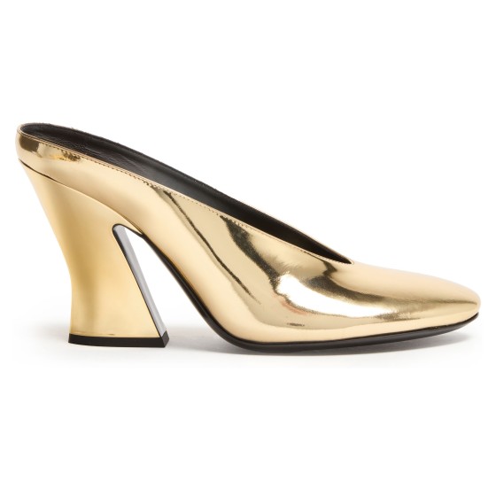 Sculpted heeled mules in mirror effect leather - Gold
