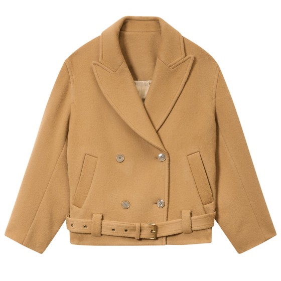 Coat color - Beige