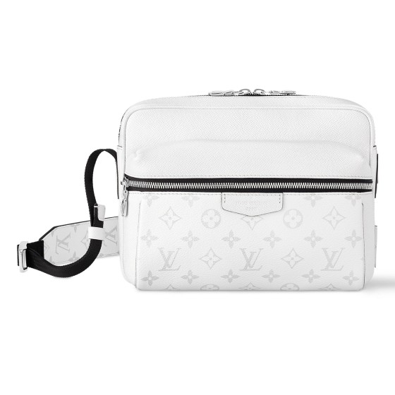Outdoor Messenger - white
